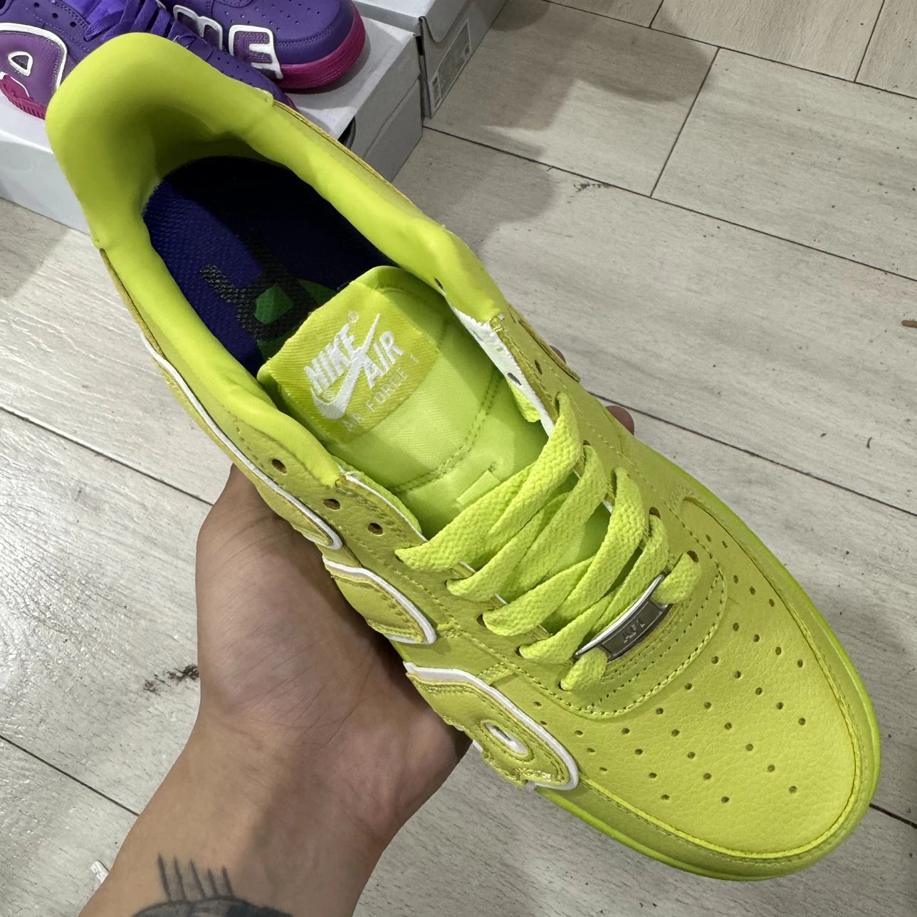Flea Green