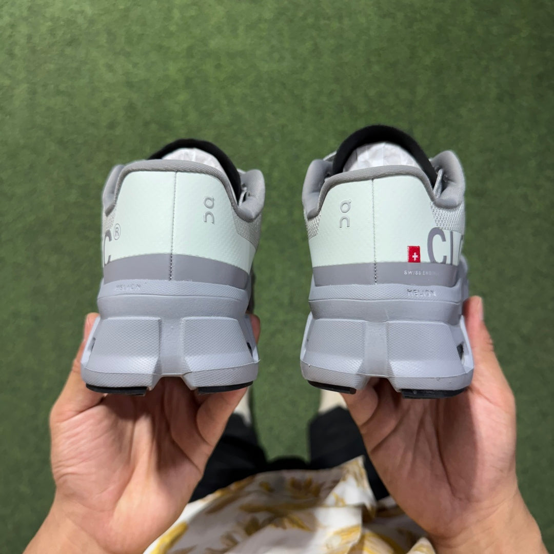Cloudmonster Grey