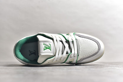 Trainer White and Green