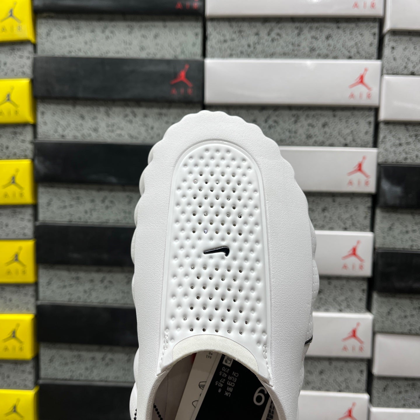 Mind 001 White