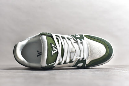 Trainer White and Olive