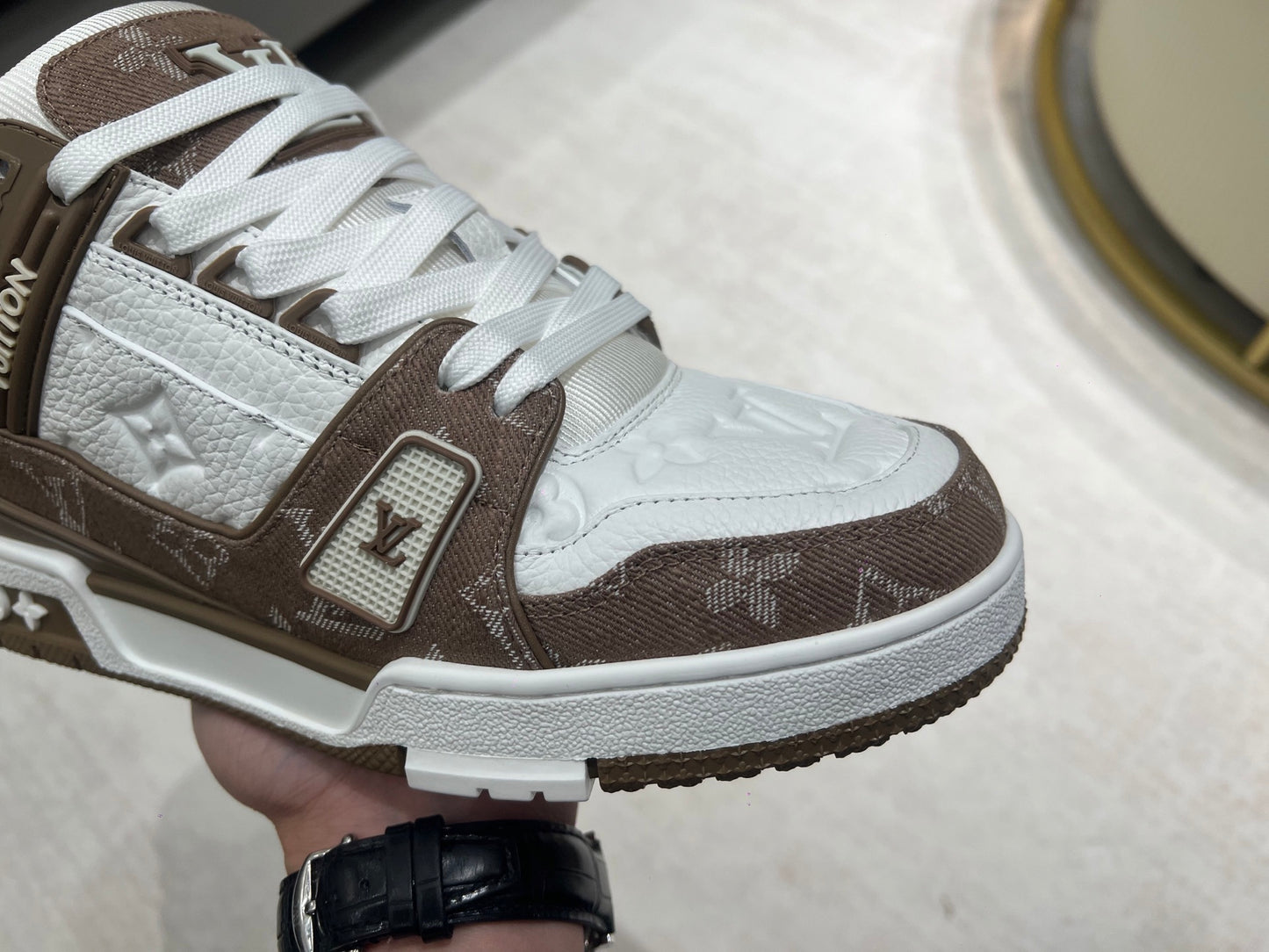 Trainer White and Brown