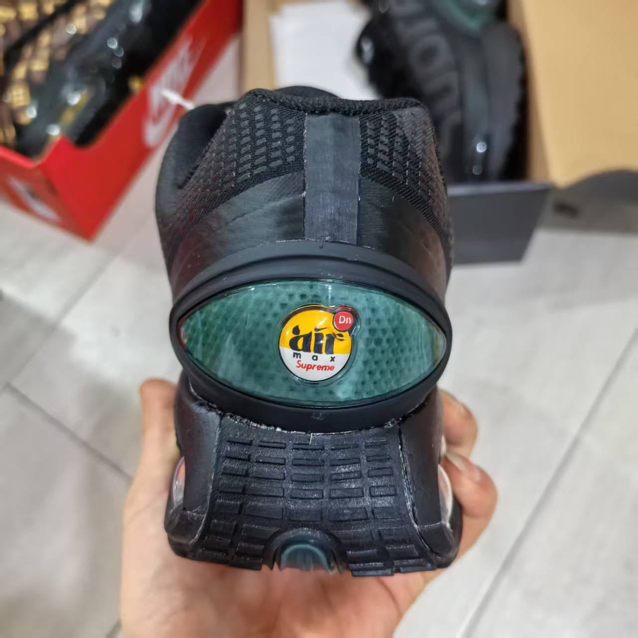 DN Supreme Black