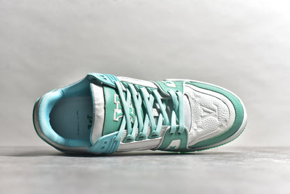 Trainer White and Green