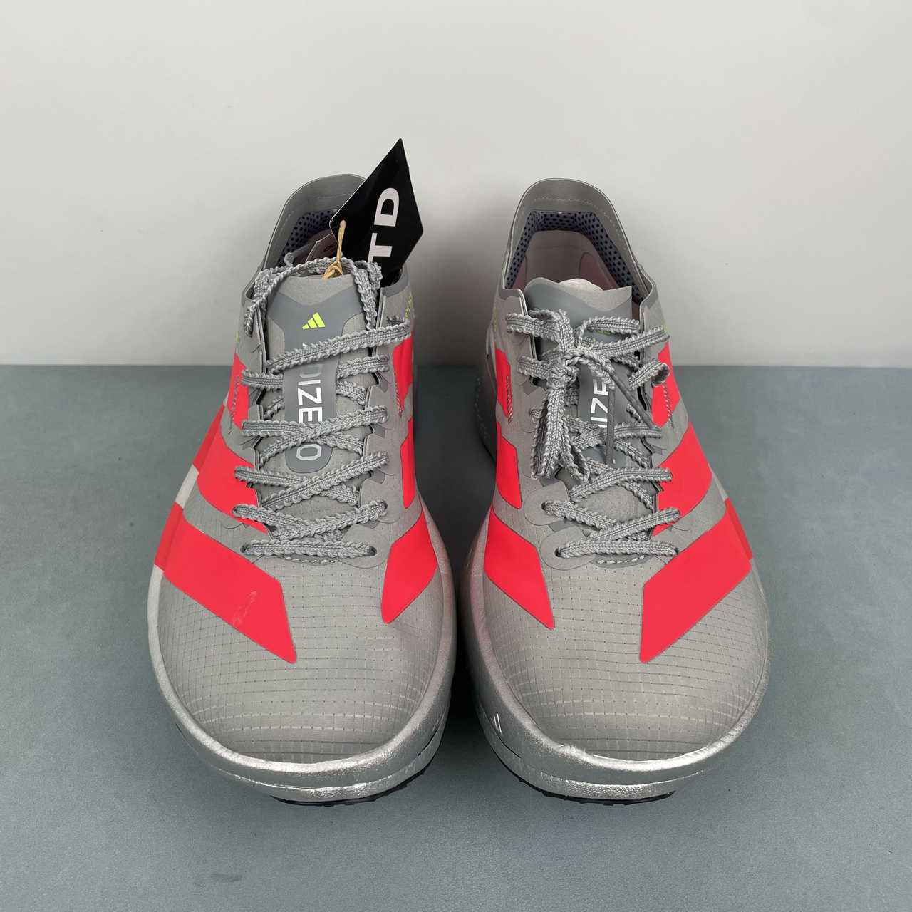 Adios Pro 5 Grey Red