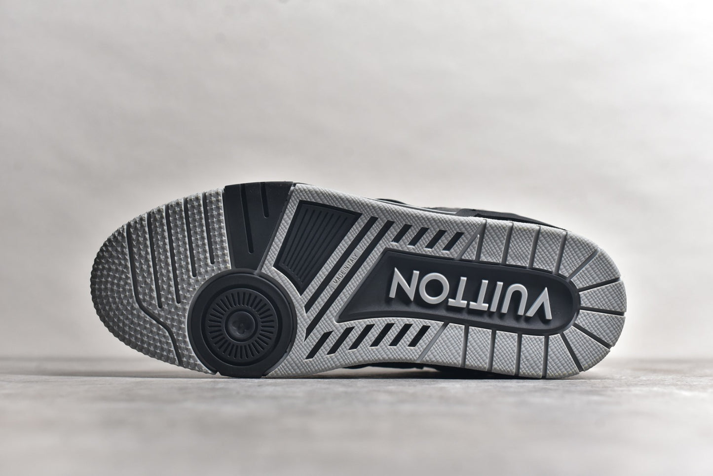 Trainer Black Monogram