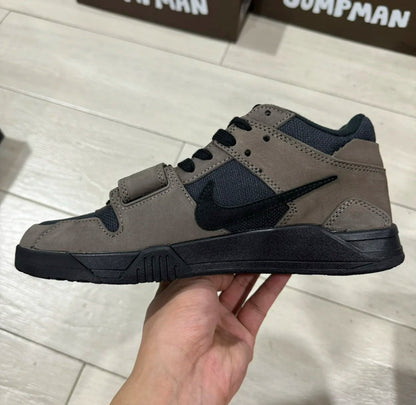 Jumpman Jack TR Dark Mocha