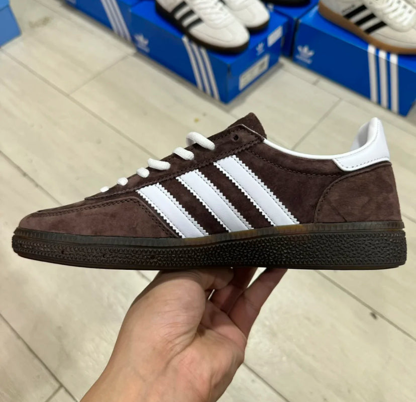 AD Spez Brown and White