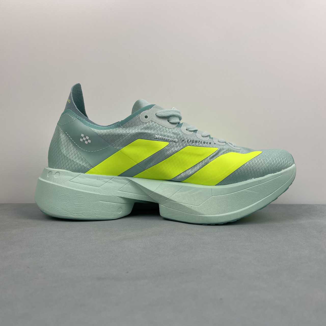 Adios Pro 4 Light Green
