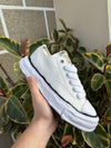 MM White