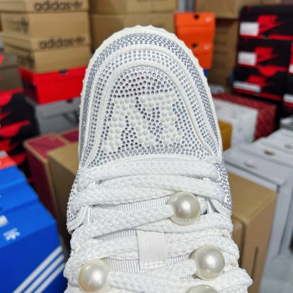 Trainer Creme Cravejado