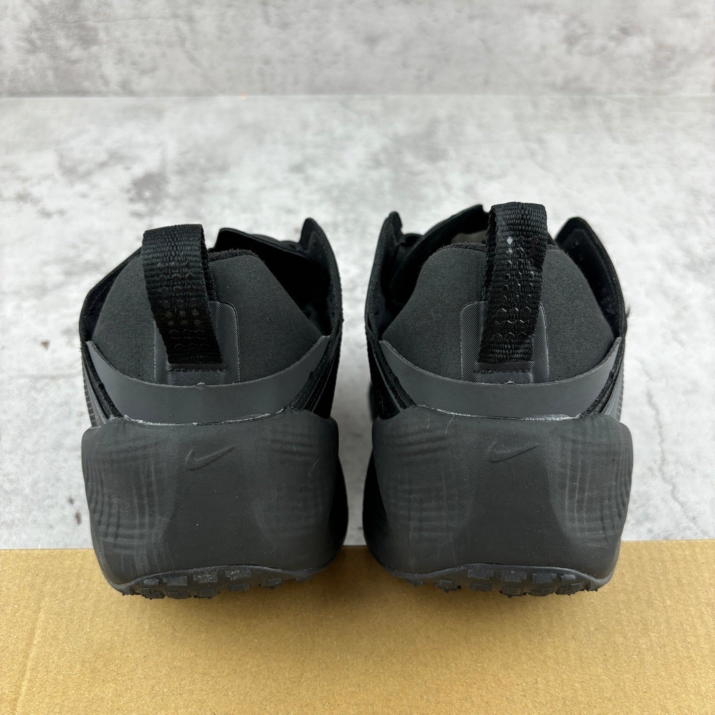 AVA ROVER All Black