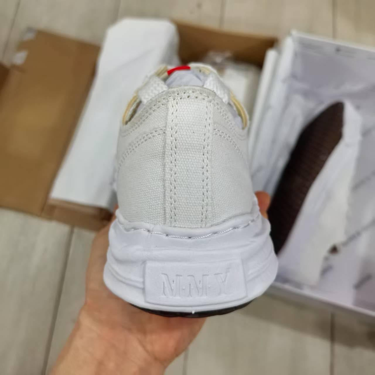 Maison Mihara White