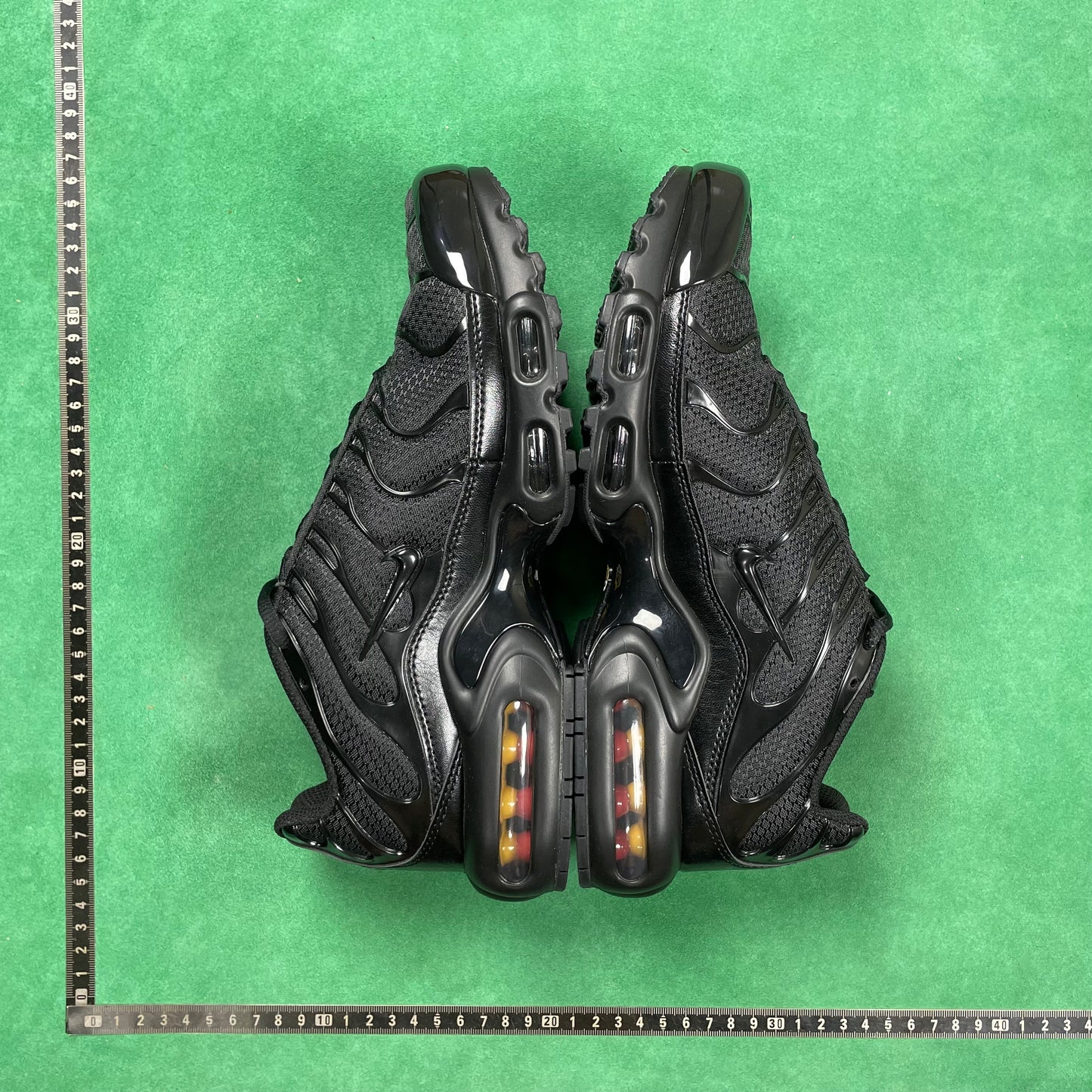 TN All Black