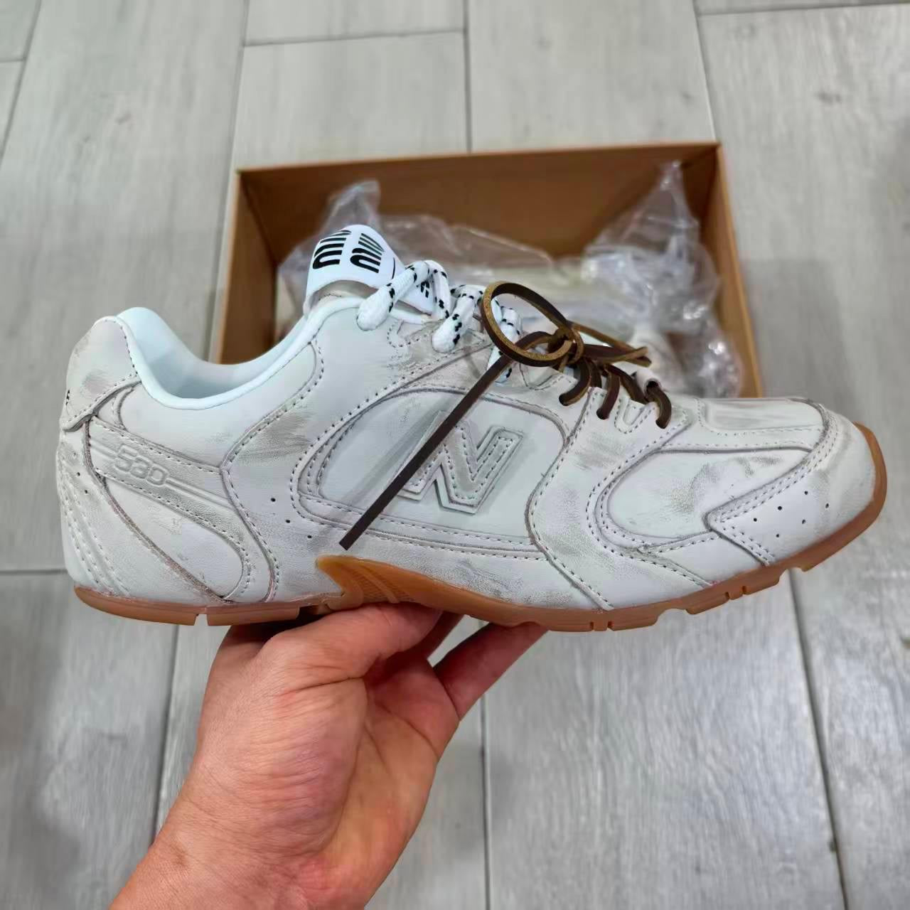 Nb MIU MIU