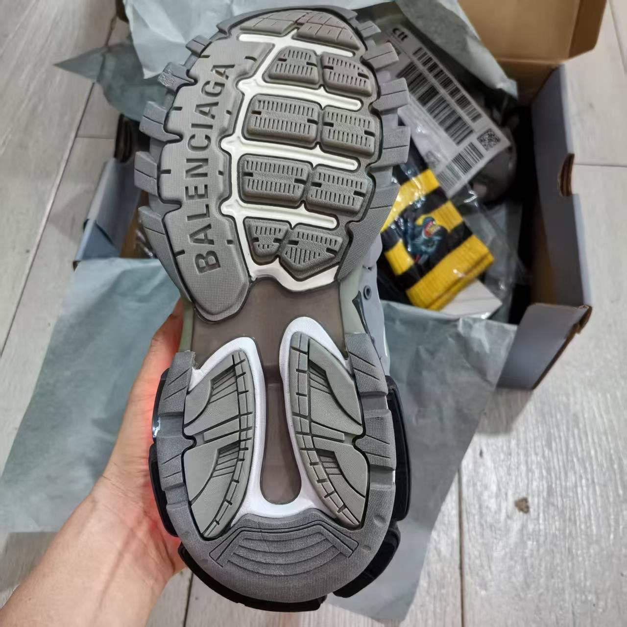 BLG Track Led White Grey