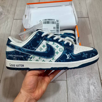 Dunk SB LV Blue