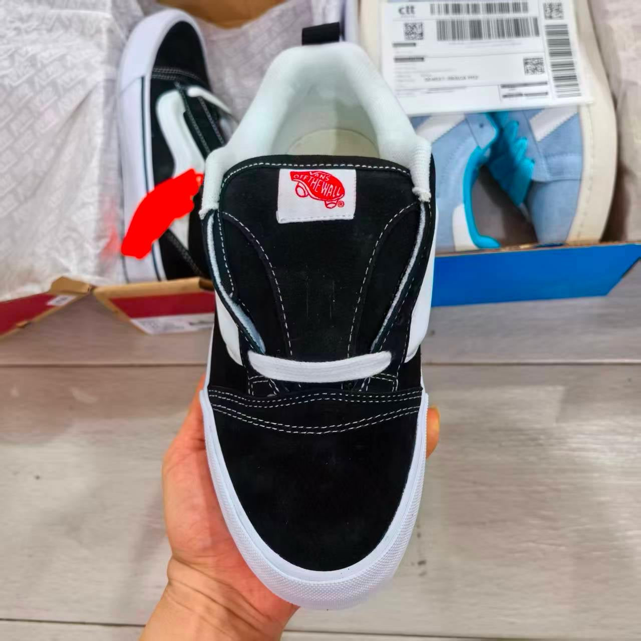 Knu School Black