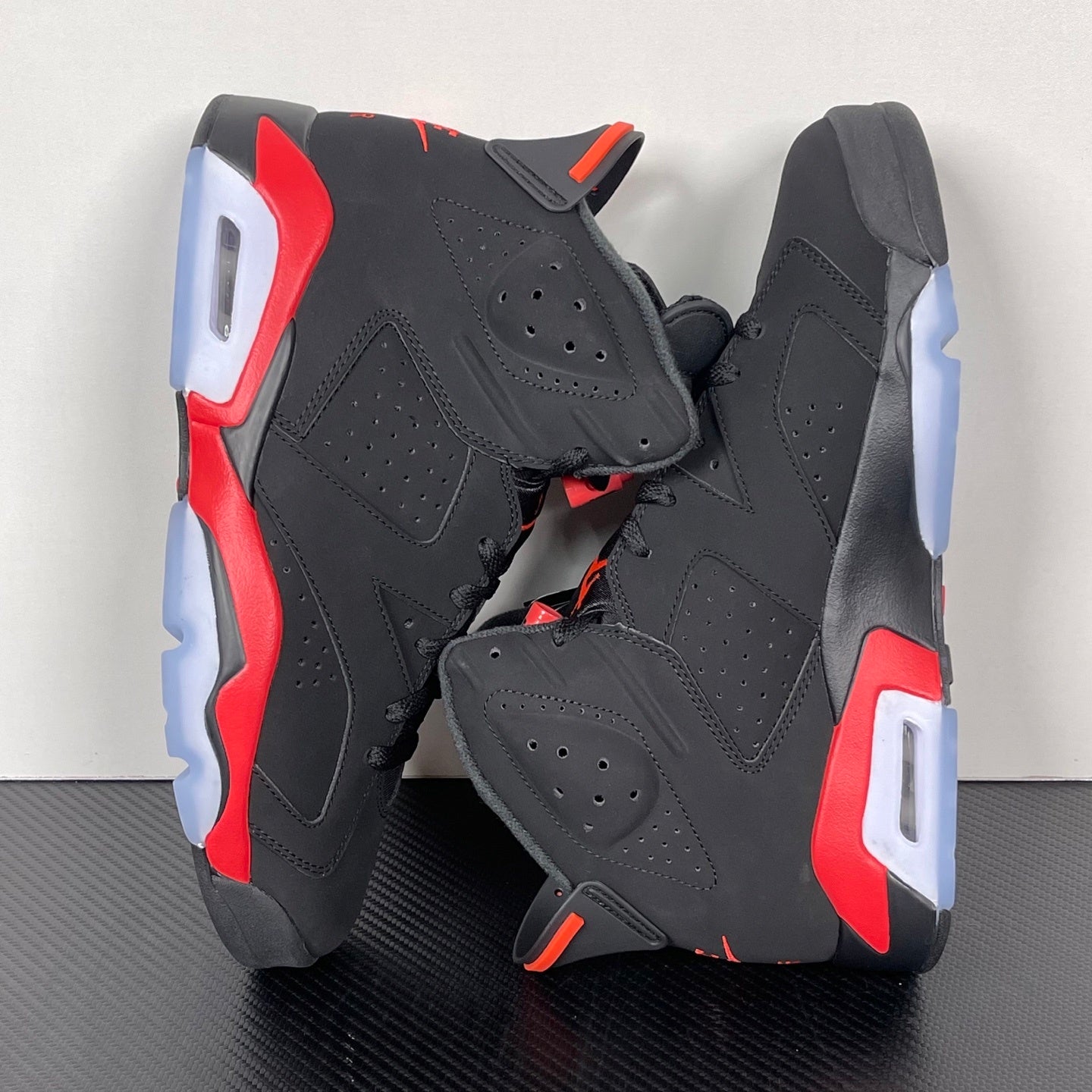 AJ6 Retro Infrared Salesman