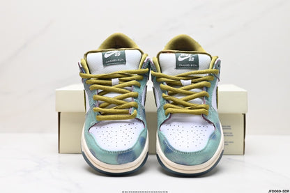 Dunk Low Camaleão