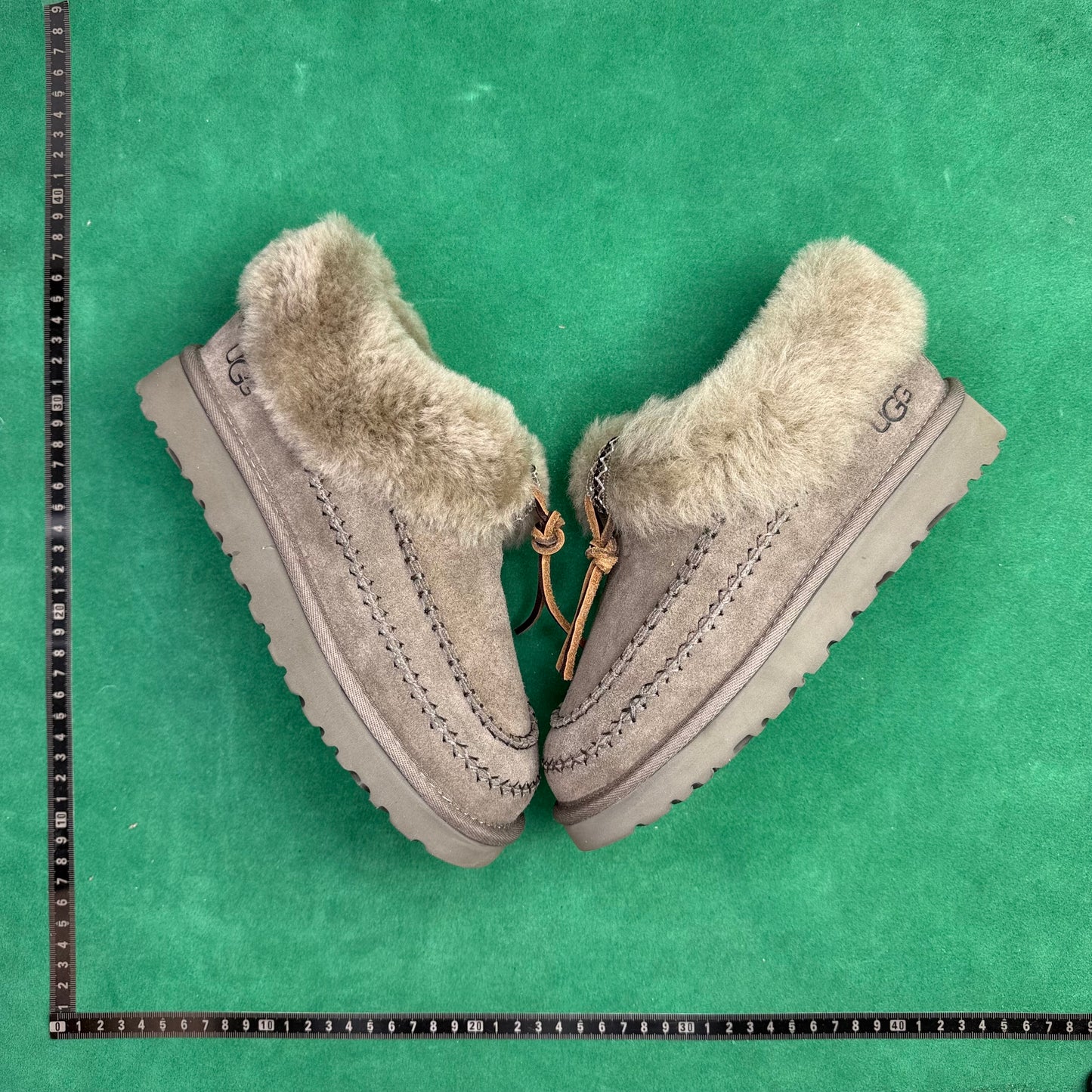 TT UGG