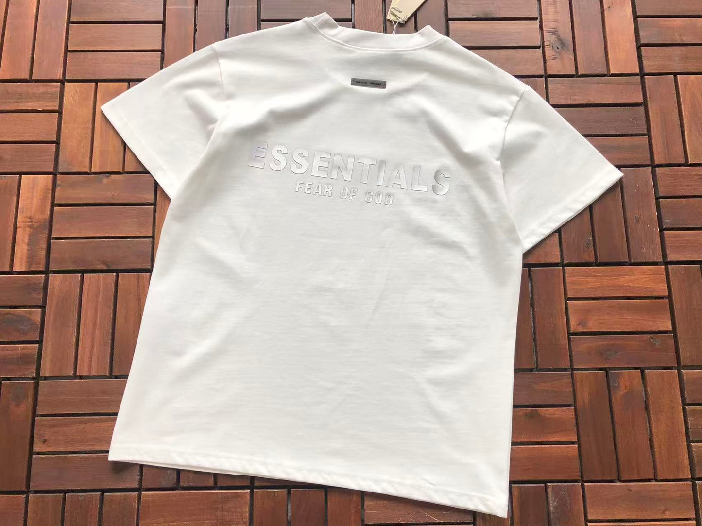 T-Shirts ESSENT