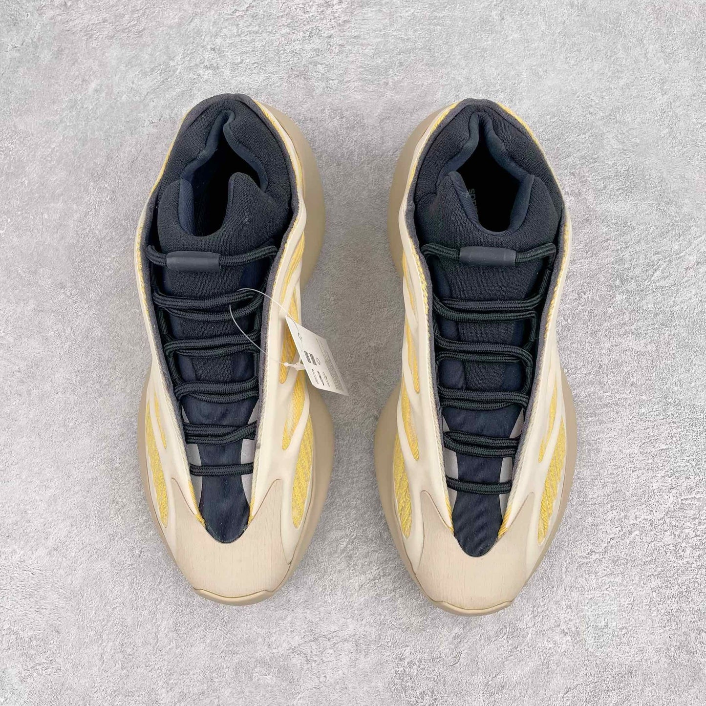 700 V3 Clay Brown