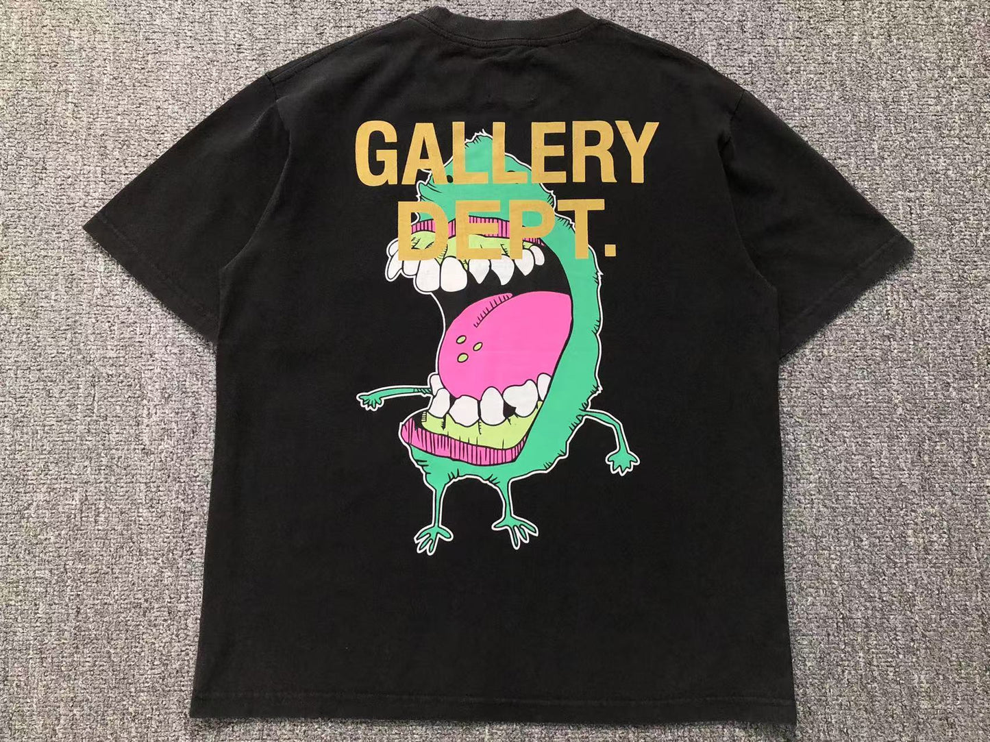 T-shirt GALLERY DEPT