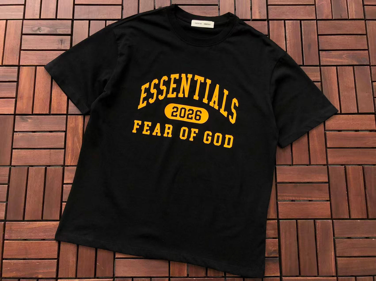 T-Shirts ESSENT