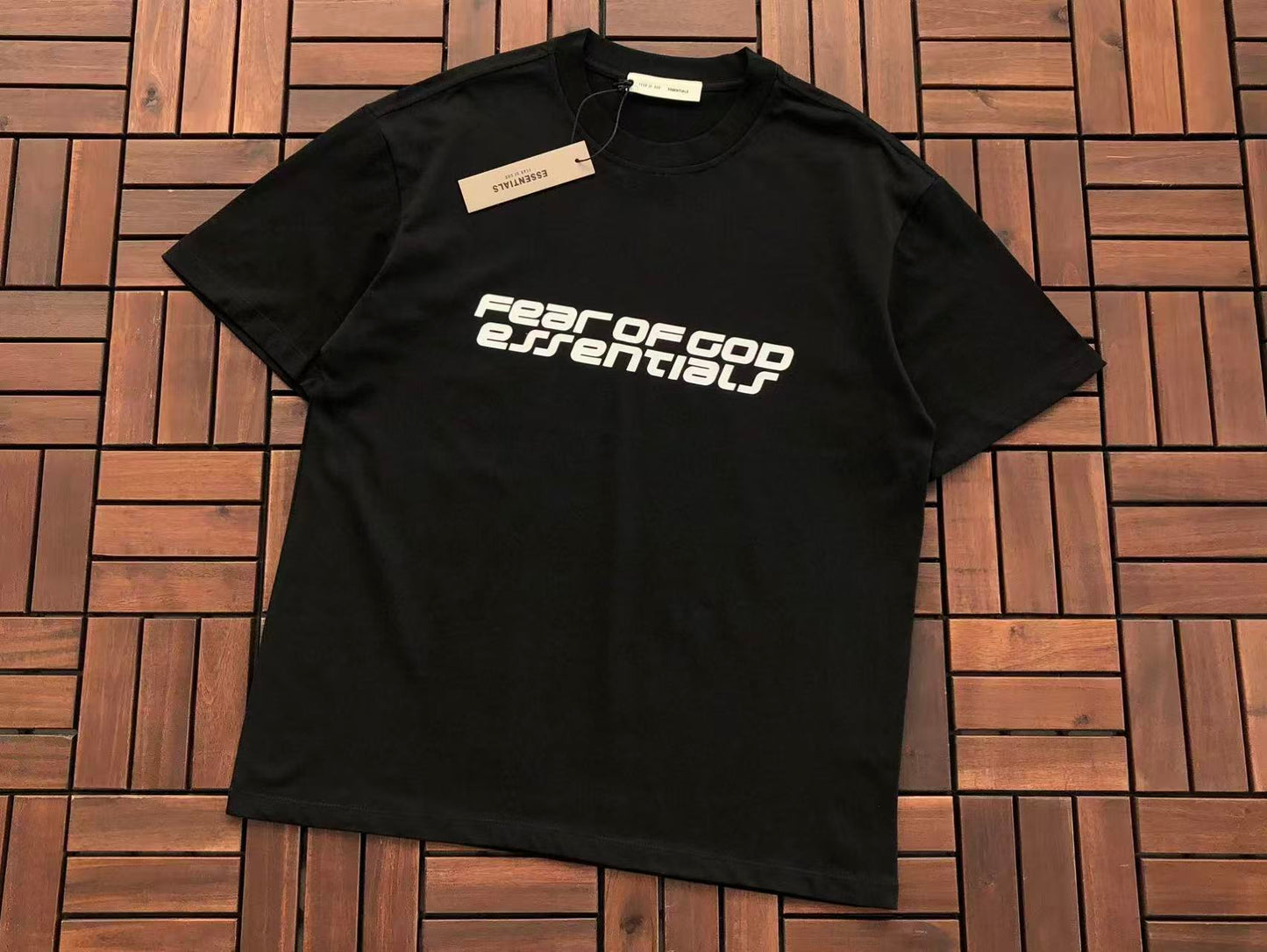 T-Shirts ESSENT