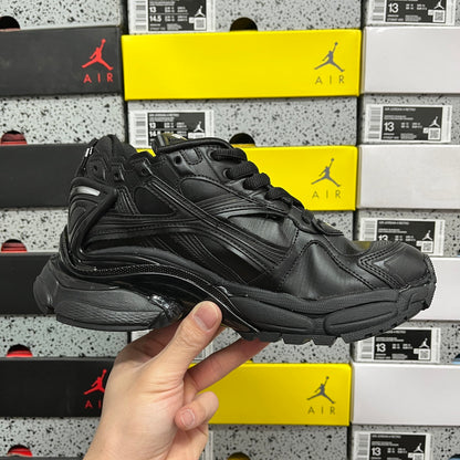 BLG Runner Black