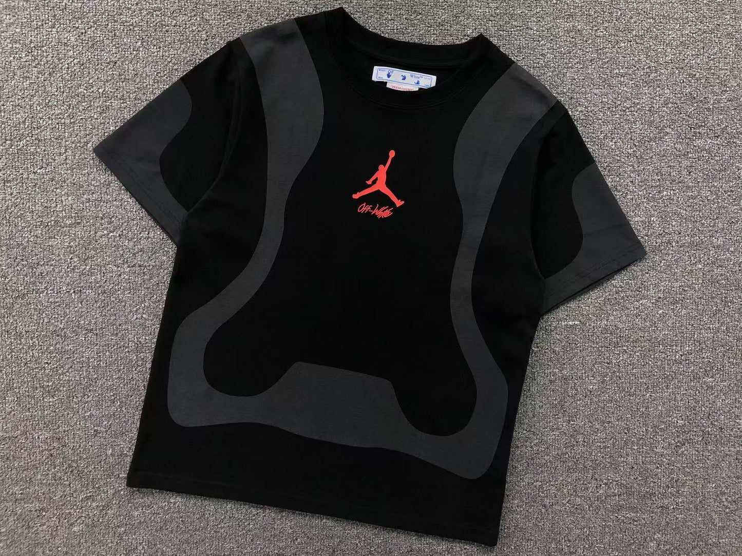 T-shirt Off