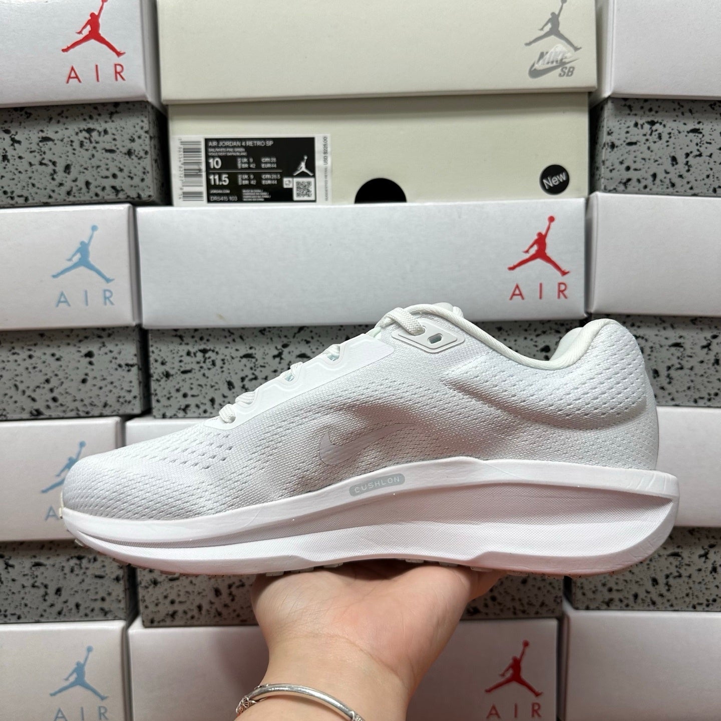 Winflo 11 White