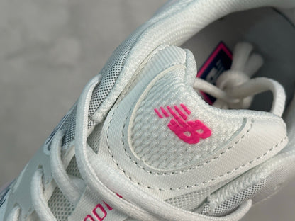 2000 Pink and White