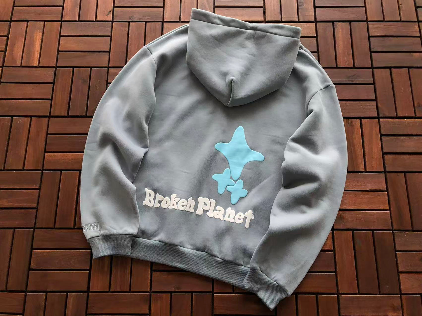 Broken Hodie
