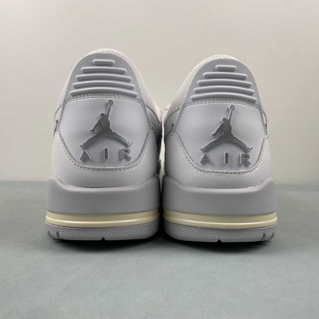 Legacy 312 Retro White