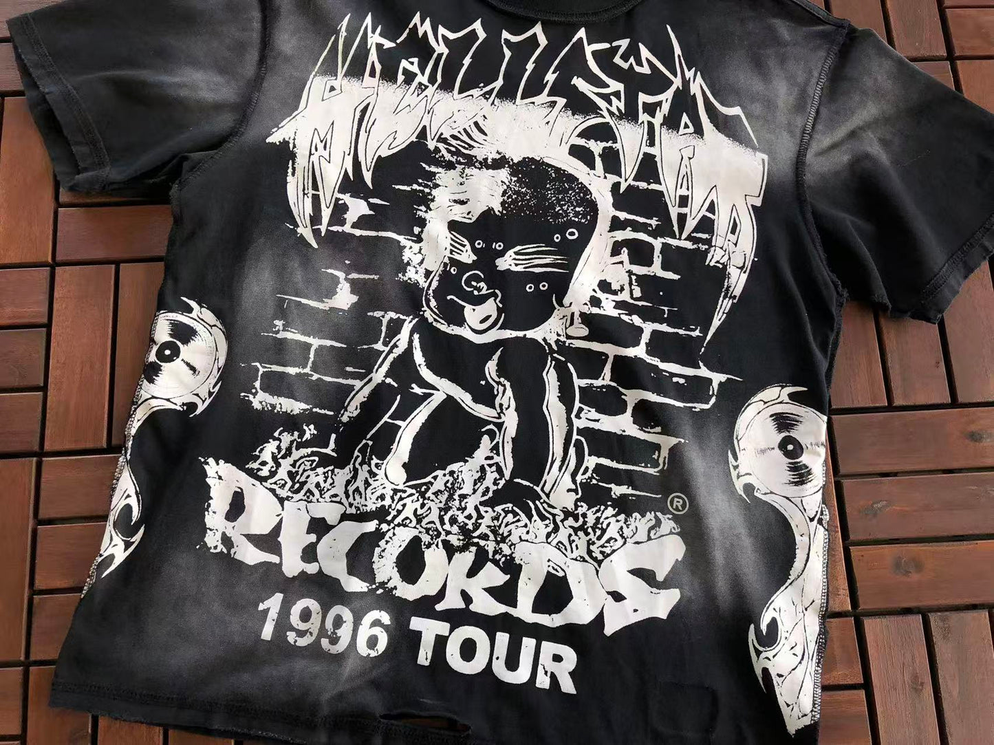 HELL T-SHIRT