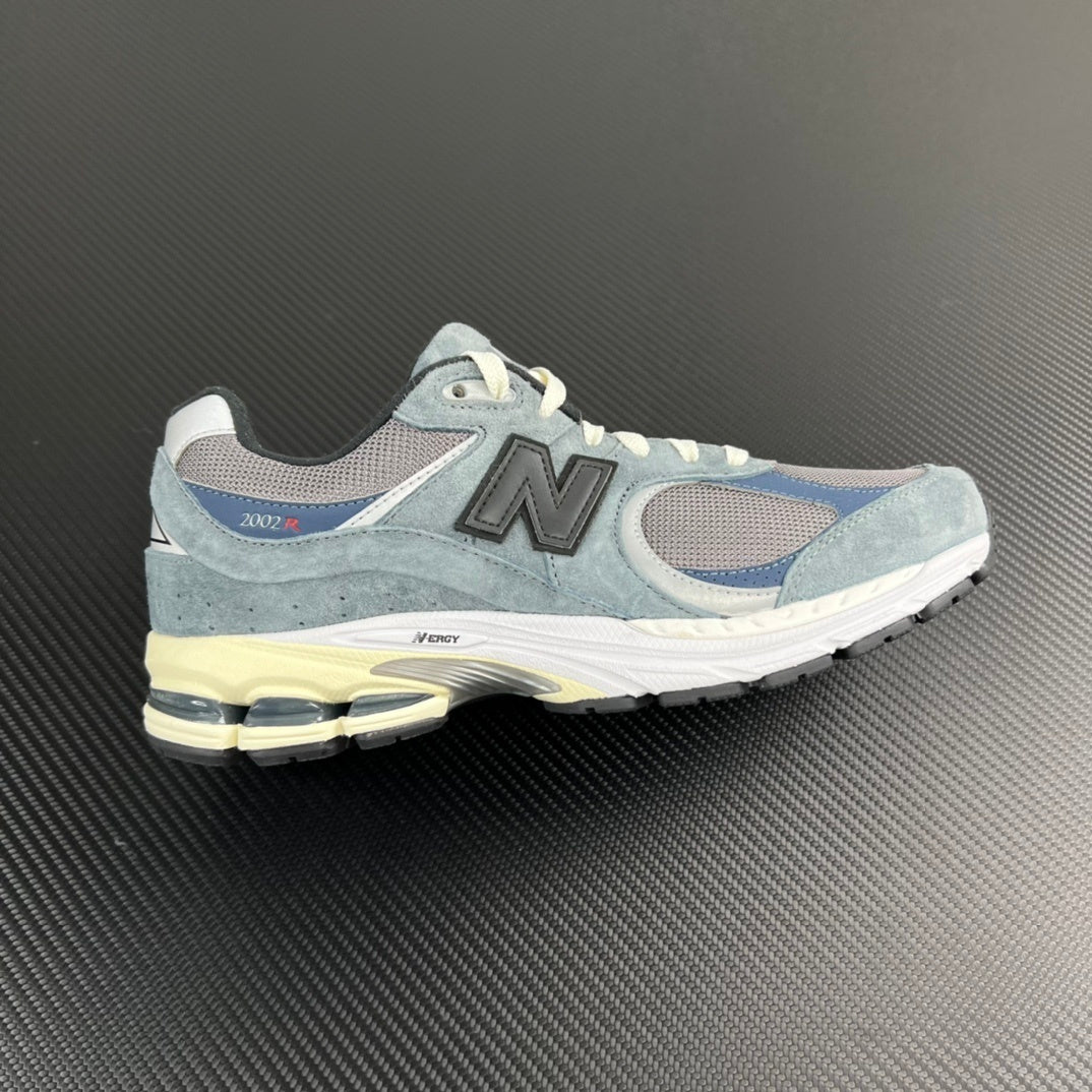 2002RU2 Grey Blue Black