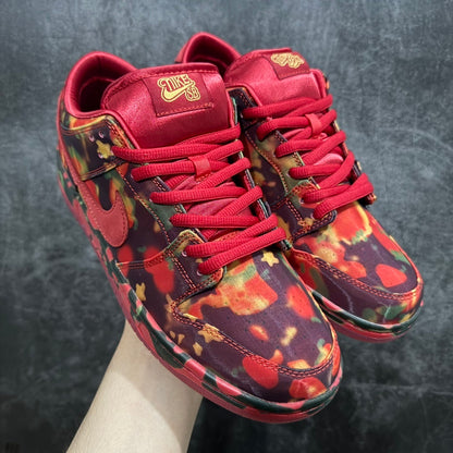 Dunk SB The Wizard of Oz Poppy Field