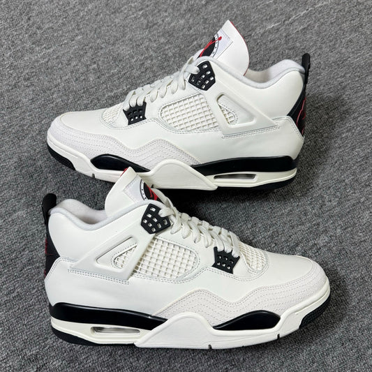 AJ4 Military Black