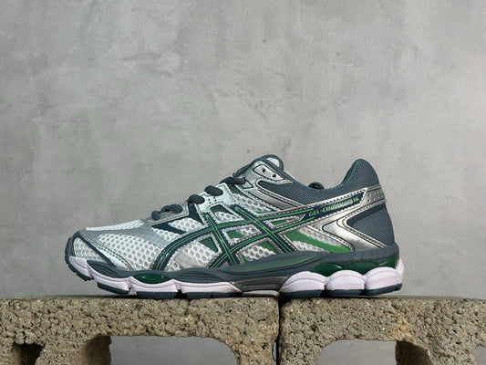 Gel-Cumulus Green and Silver
