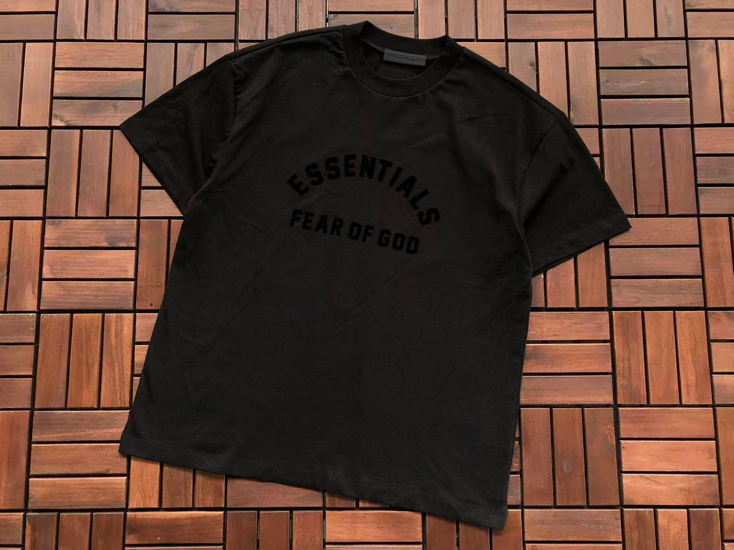 T-Shirts ESSENT