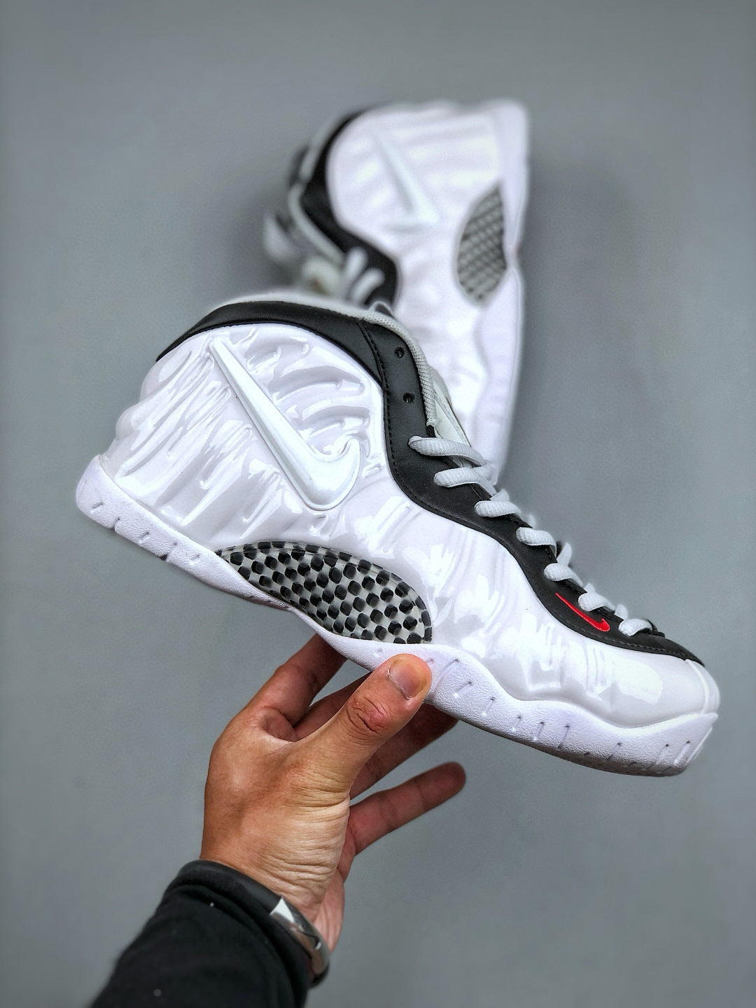 Foamposite White Black University Red