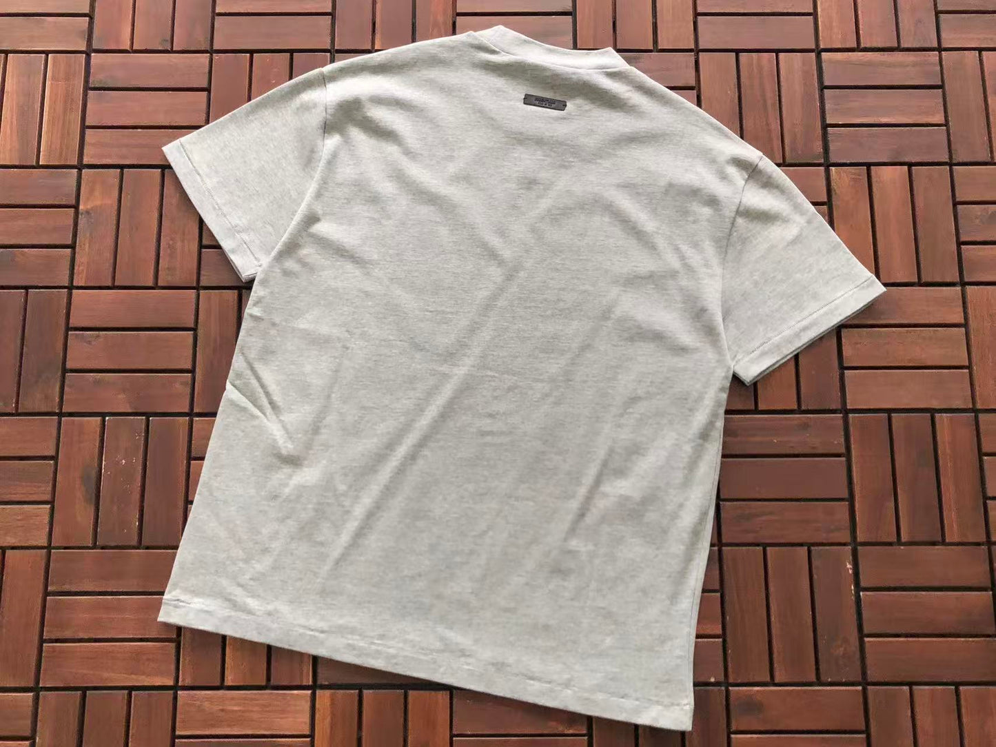 T-Shirt ESSENT