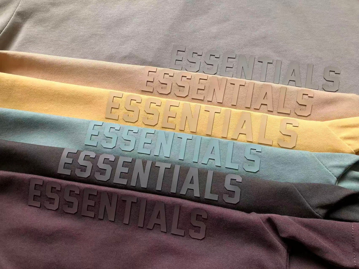T-Shirts ESSENT