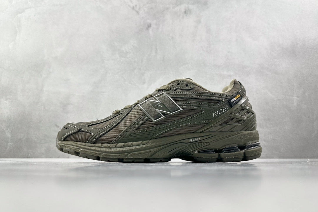 1906 Olive Shadow