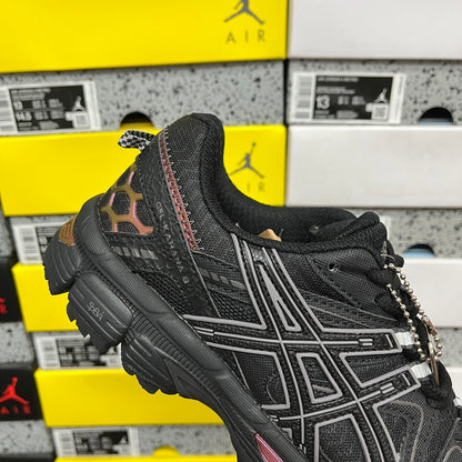 GEL-KAHANA 8 Black