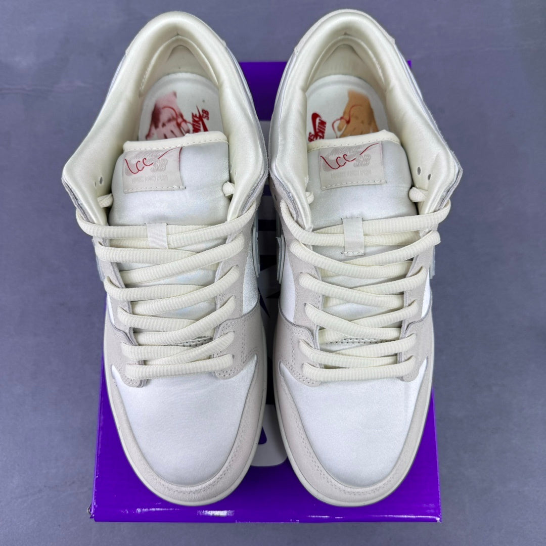 Dunk SB City of Love Light Bone