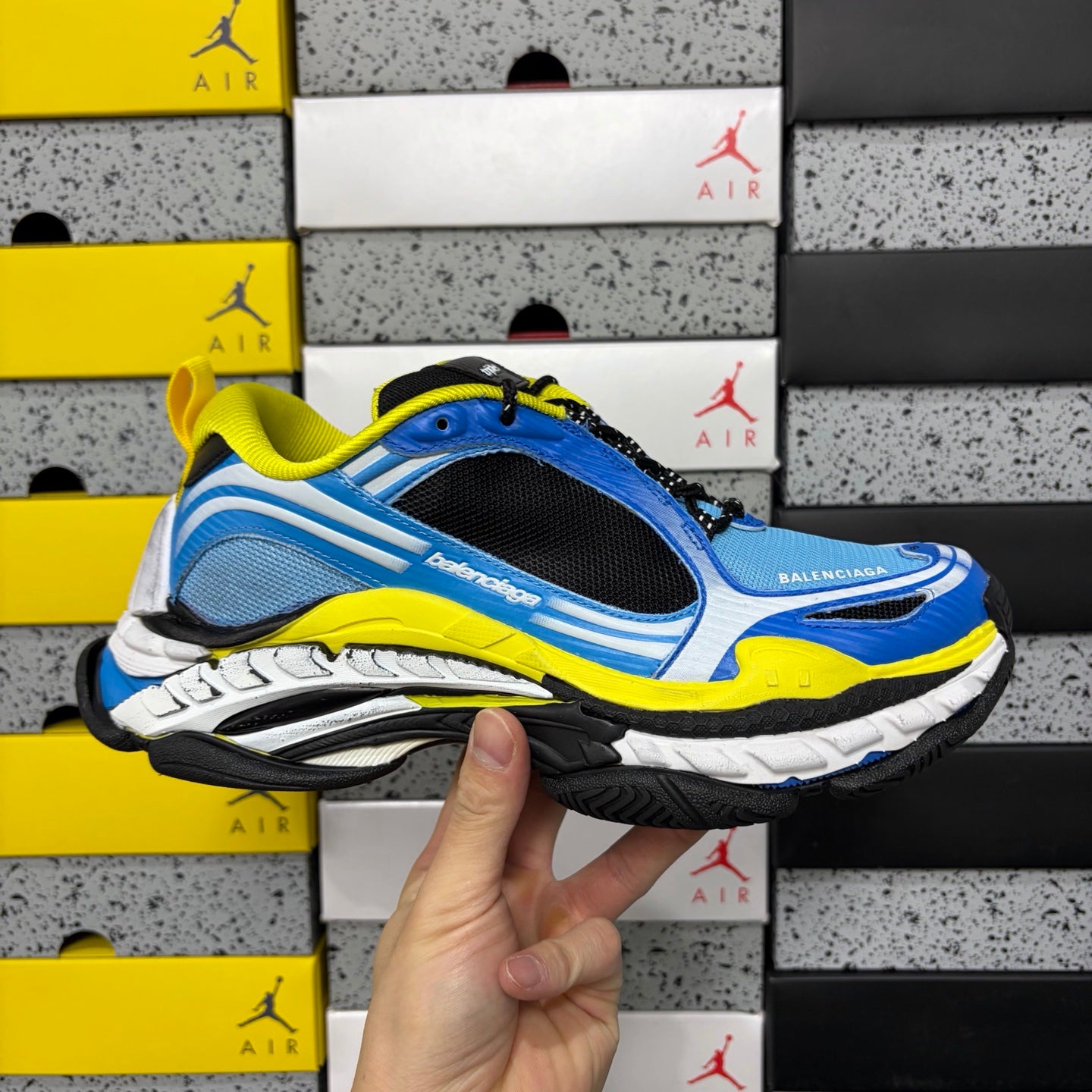 BLG Triple S.2 White/Black/Yellow/Blue