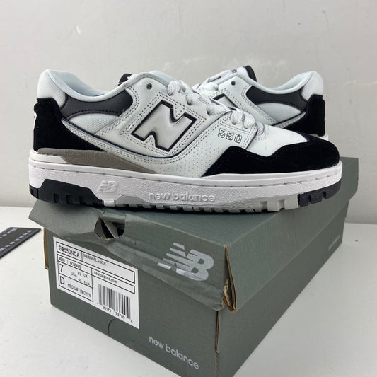 550 White and Black